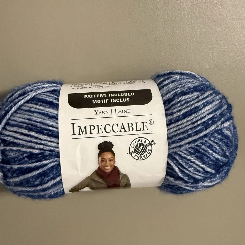 New Impeccable Blue Indigo Acrylic‎ Yarn Skein 6mm 4.5 Oz Loops And Threads